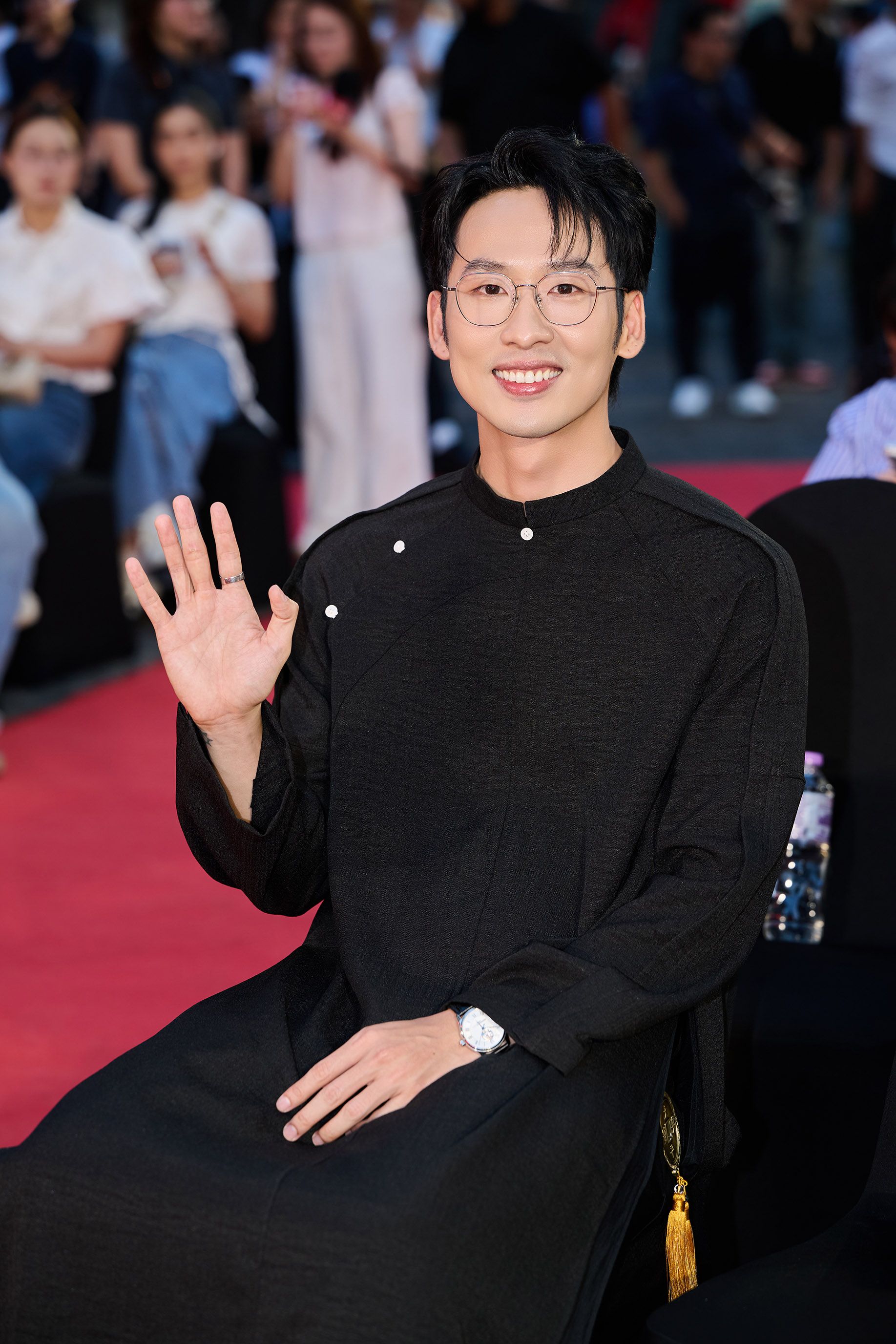 Diễn viên Tuấn Trần.jpg