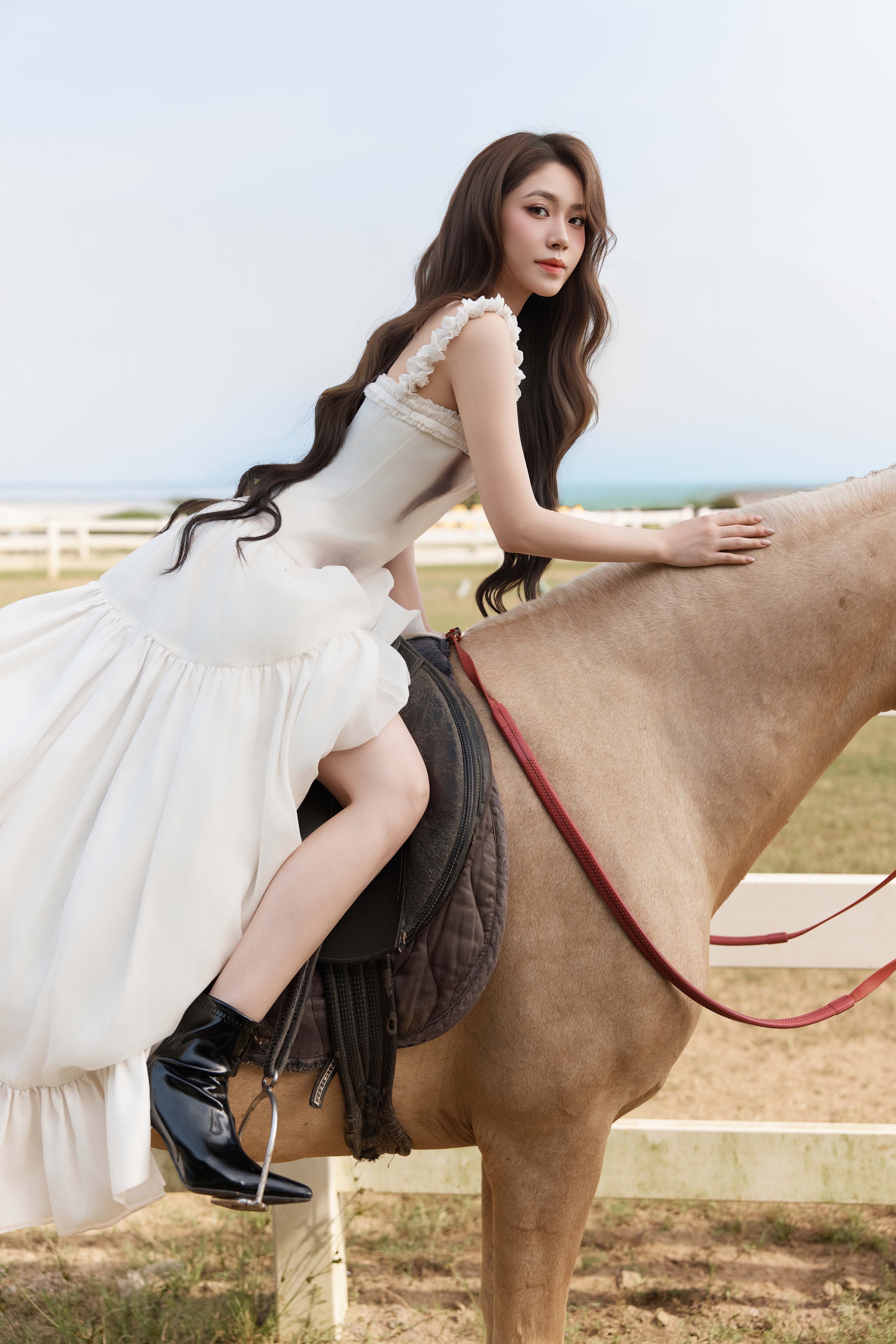 HOA HẬU THANH THẢO (9).jpg