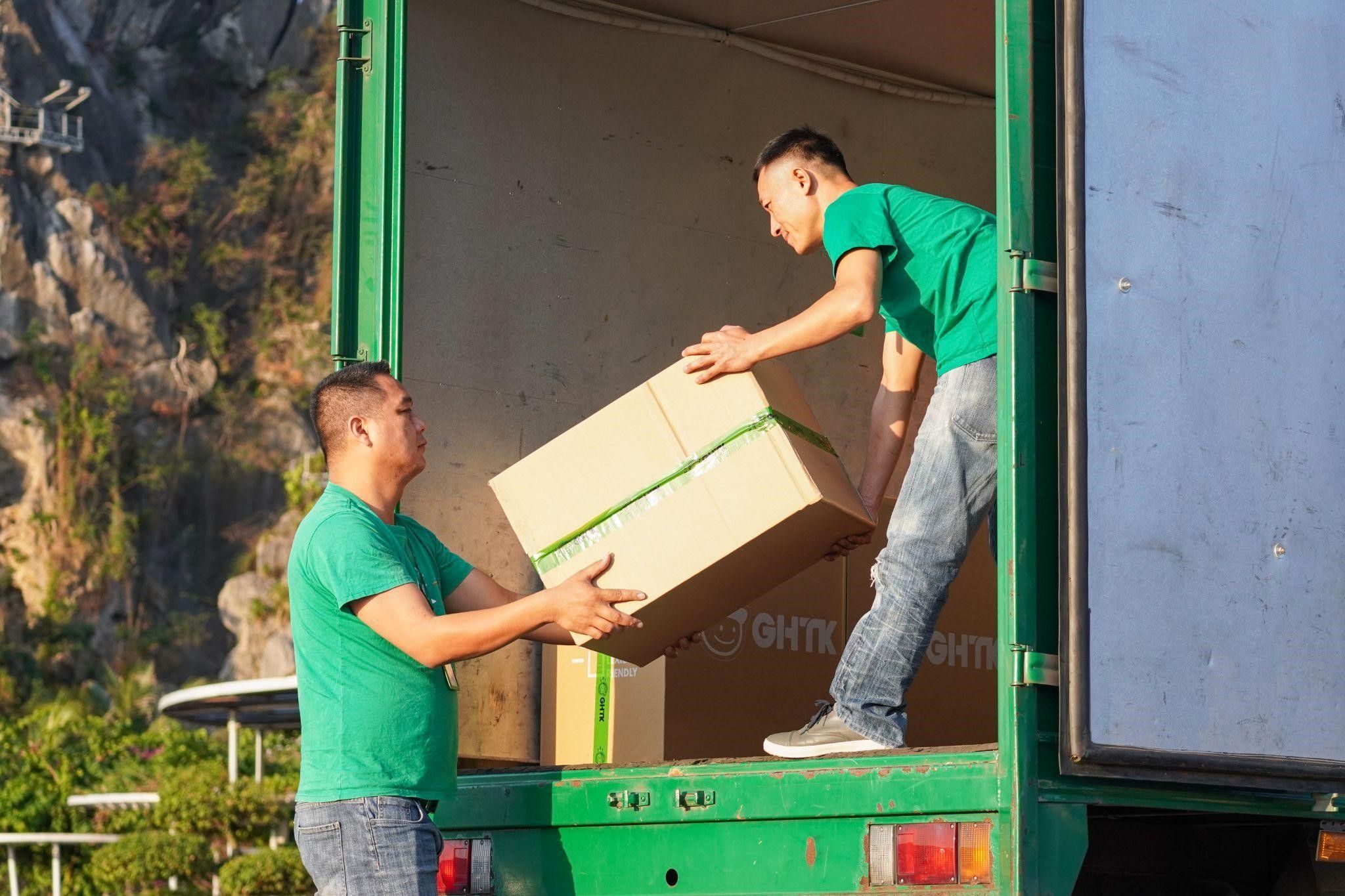 POSTER NGANG 1280X720.jpg