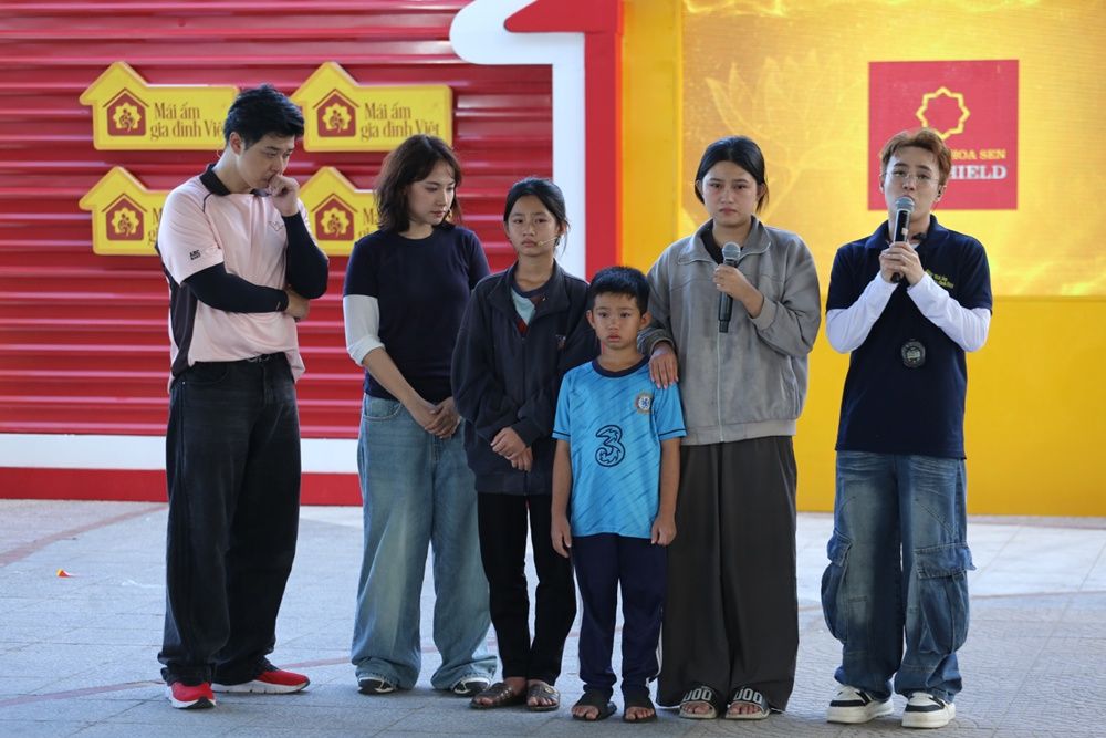 mai am gia dinh viet co gai 19 tuoi  (24).jpg